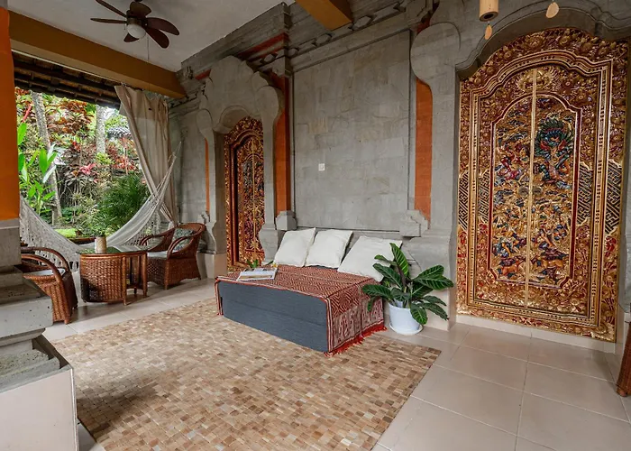 Alami 5br & Pool *